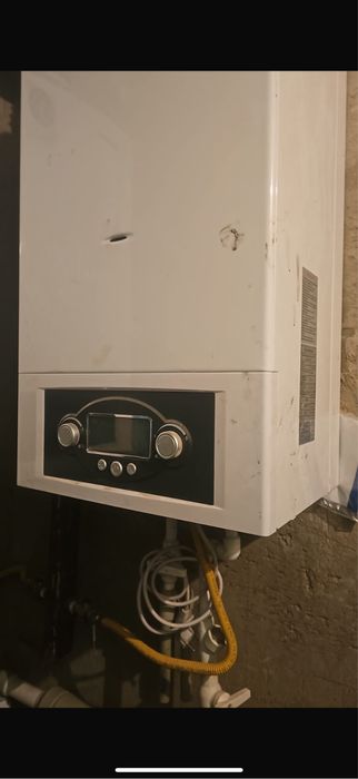 Продается газовый катёл