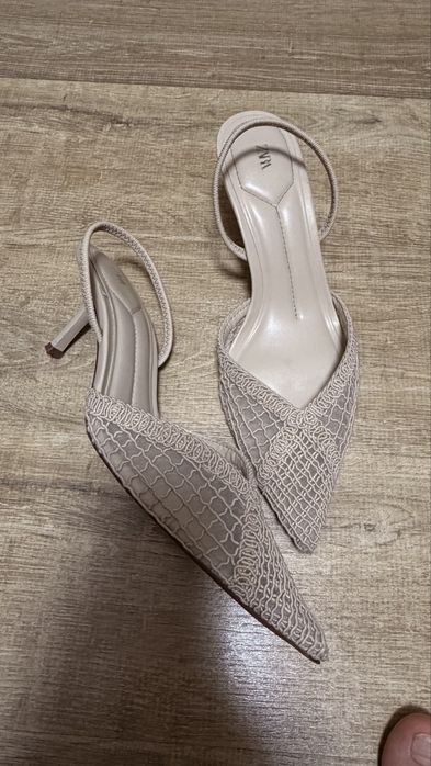Zara туфли-мюли 38,5-39рр