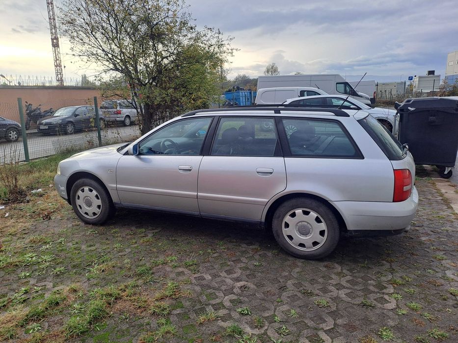 Audi A4 1.8 125 Комби