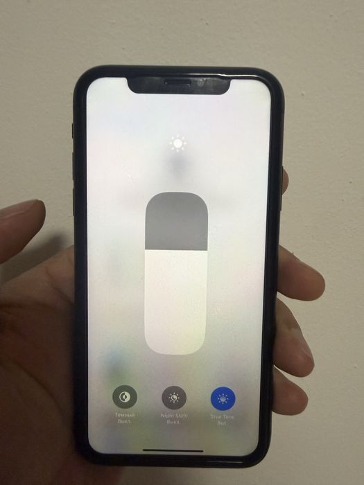 Продам Iphone xr 128 гиг