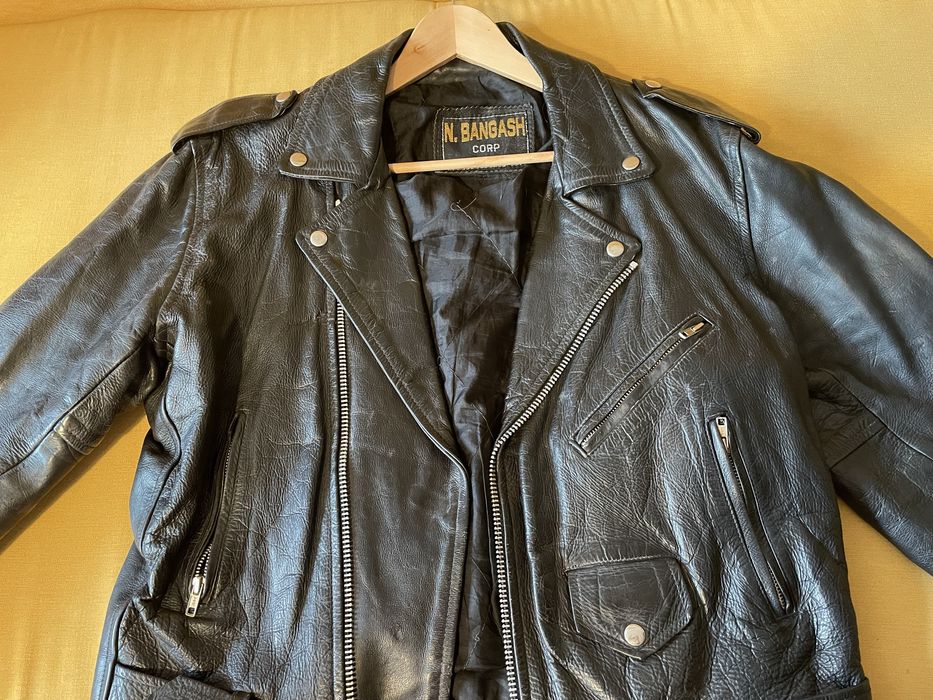 Geaca de motor piele naturala - disponibila cea negru cu rosu