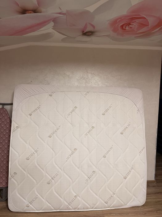 Матрас для кровати