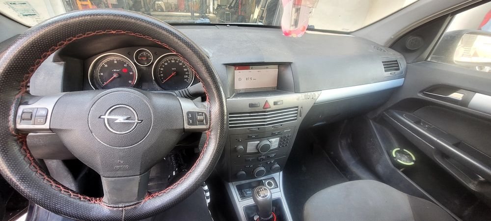 Opel astra H 1.7