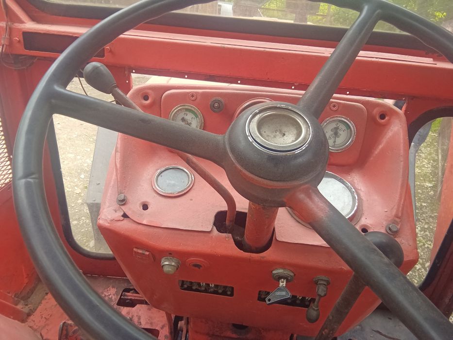 Tractor U650 de vânzare