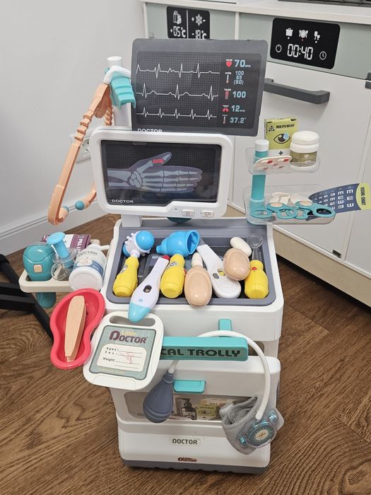 Set de joacă cărucior medical mobil pentru copii