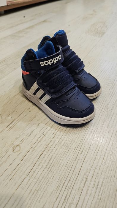 Детски обувки Adidas