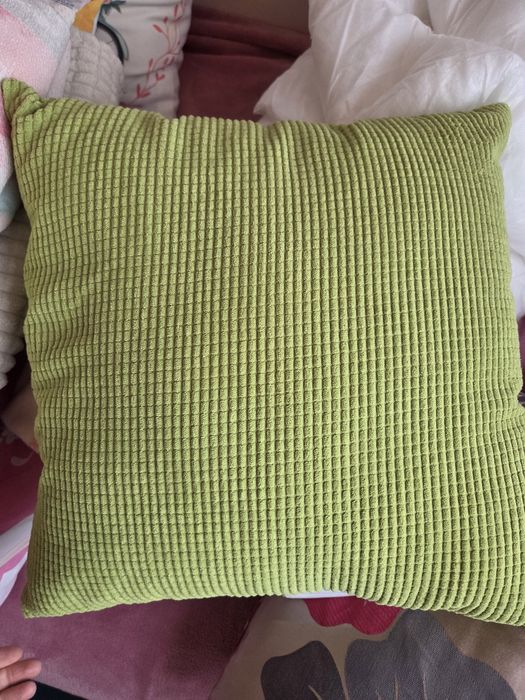 Калъфки за декоративни възглавници