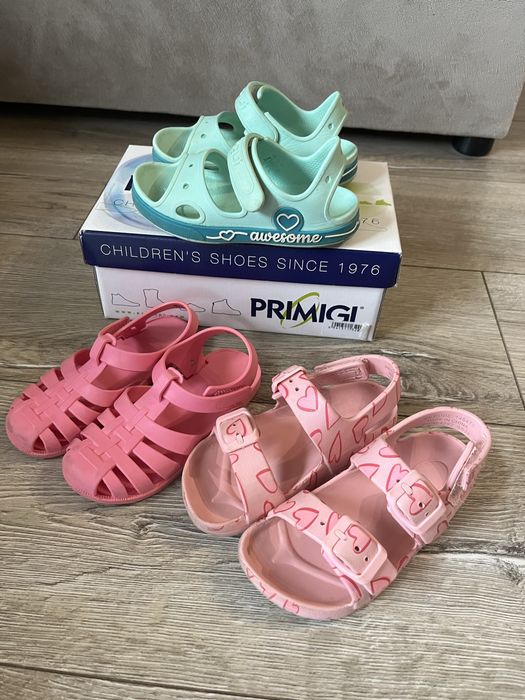 Лот сандали 24/25 номер