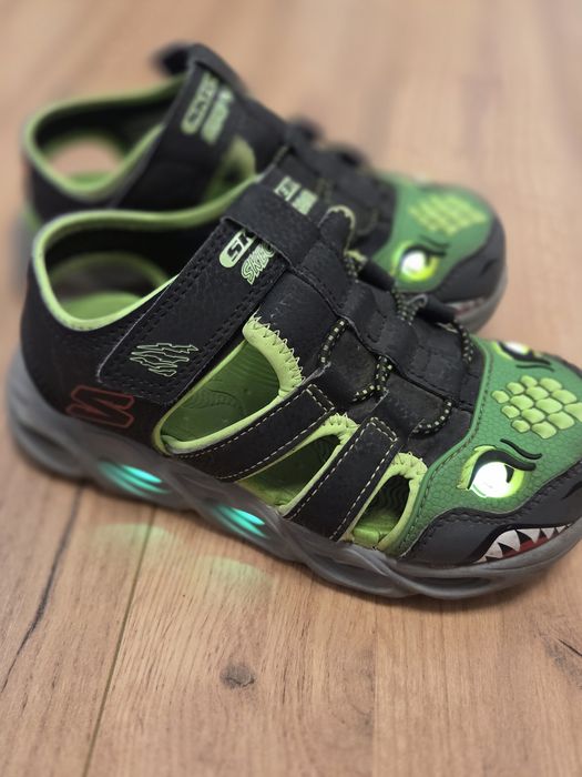 Skechers, primigi