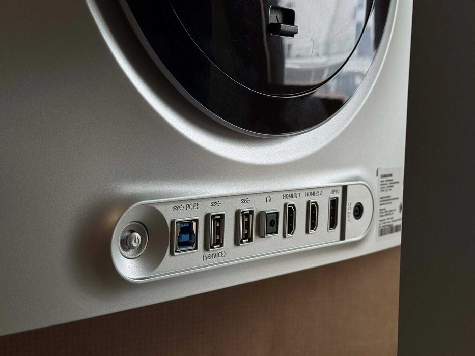 Бартер! Гаранция! Samsung Odyssey OLED G6 27" 360Hz / QHD 0.03ms HDR10