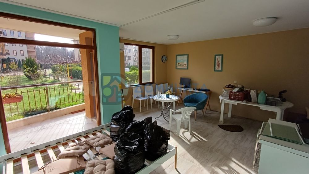 Продава се Едностаен апартамент в Царево - 47 кв.м за 597 €/кв.м - Снимка #3