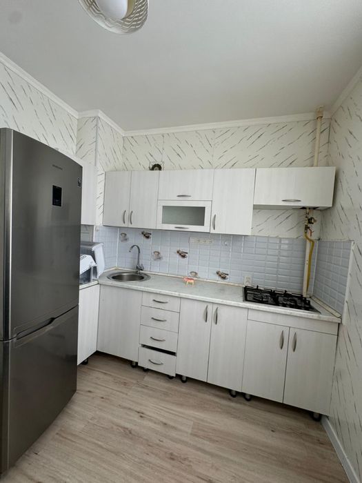 Бу спальная гарнитура