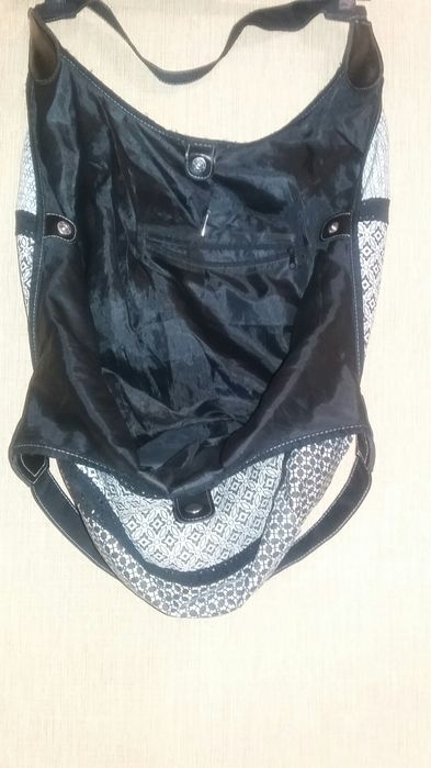 Сумки для разных вещей, для отдыха, для шопинга.