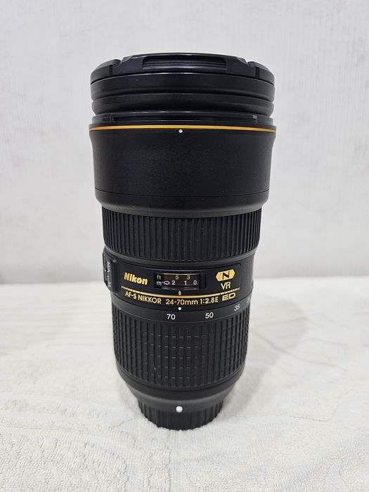 Nikon AF-S Nikkor 24-70mm f/2.8E ED VR