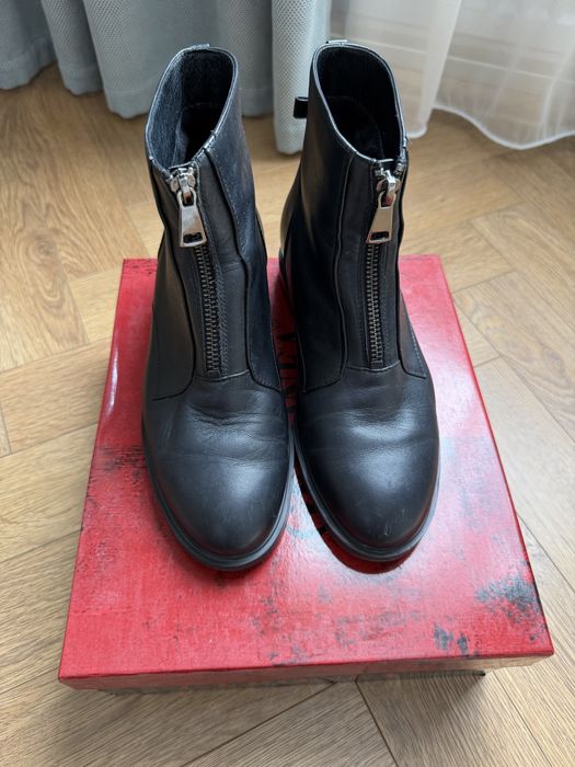 Ботинки Djovannia