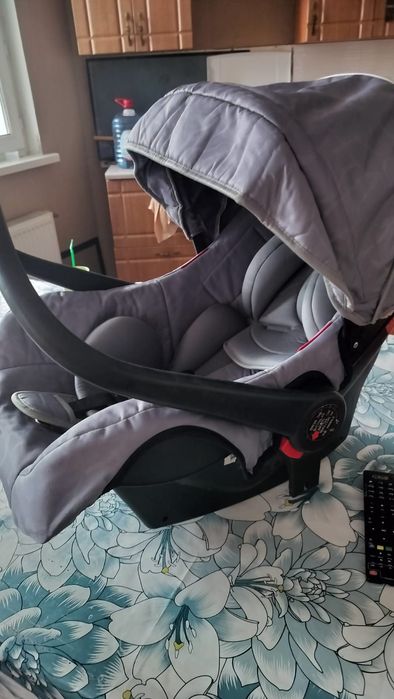 Коляска Kidilo Wonder.