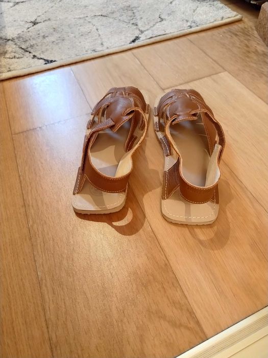 Нови боси сандали Зизуу 37 номер