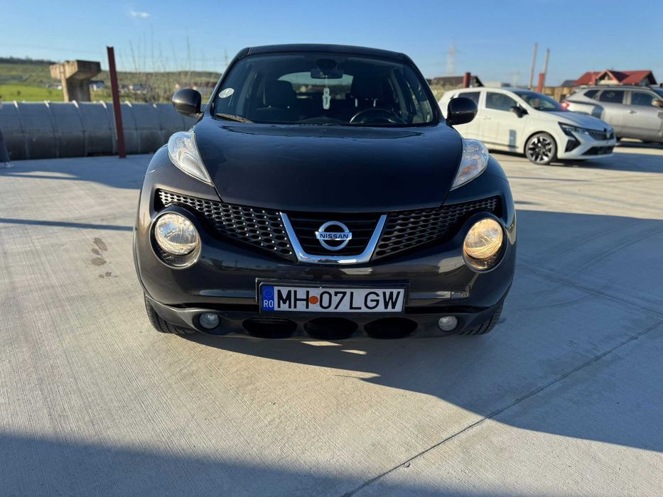 NISSAN Juke