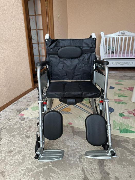 Инвалидная кресло-коляска