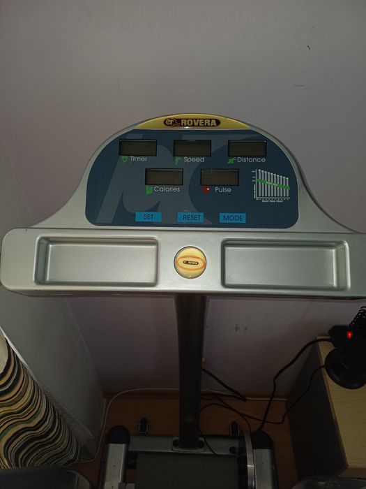 Bandă de alergare fitness, mecanică, compactă – stare foarte bună