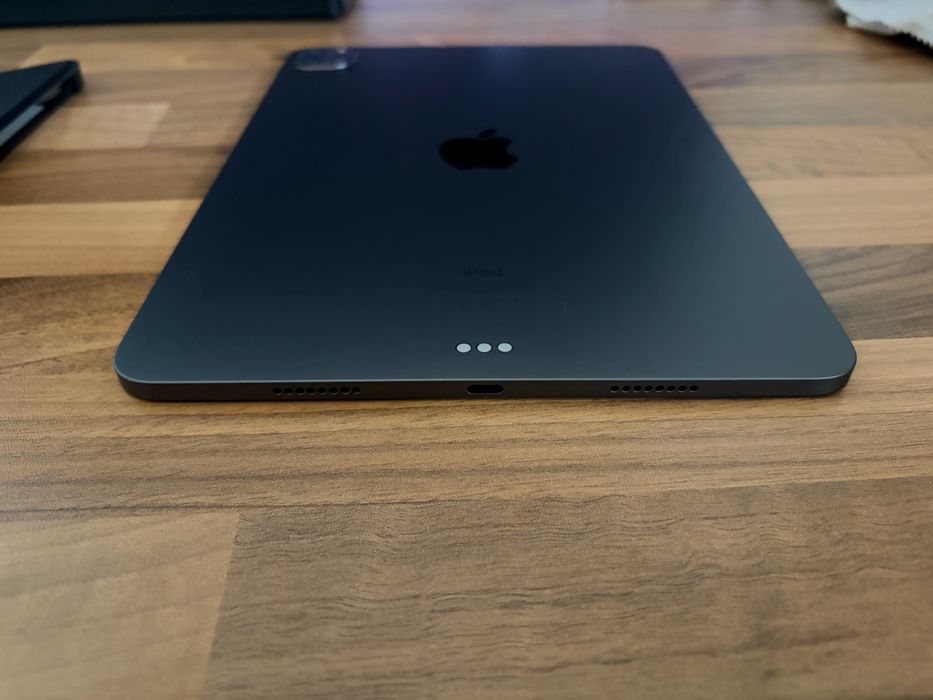 iPad Pro 11-inch M1 128gb 3rd generation impecabil