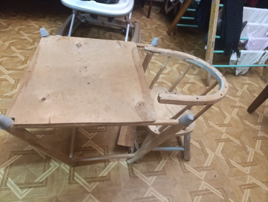 Стул для кормления