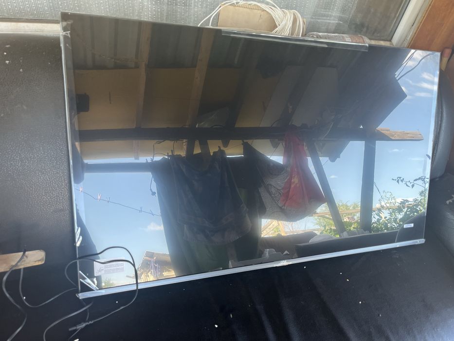 Телевизор на запчасти