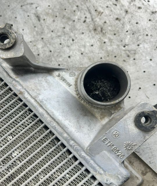 Intercooler ETP8626 ETP8626 Nissan Terrano R20