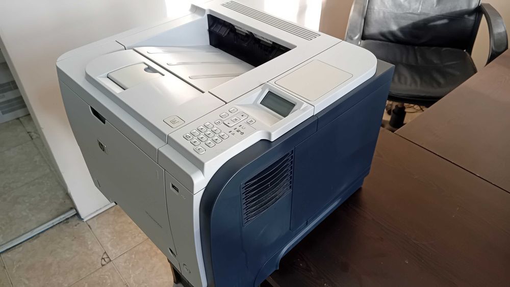 Нов!!! Лазерен принтер HP LaserJet 3015 на малко копия!