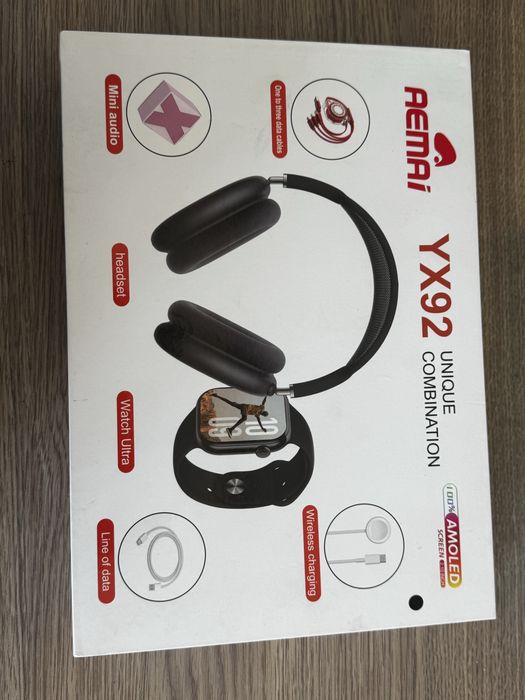 Смарт часовник със  слушалки