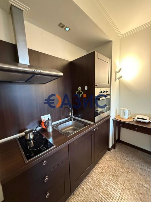 Студио в комплекс "Роял Бийч Барсело" - Слънчев Бряг, България, 51 кв.