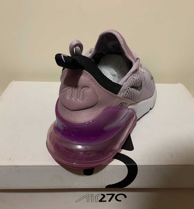 Нови оригинални дамски маратонки Nike Air Max 270 размер 37.5