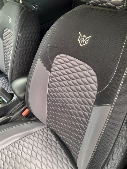 Коляску продаю . Продаю чехол авто