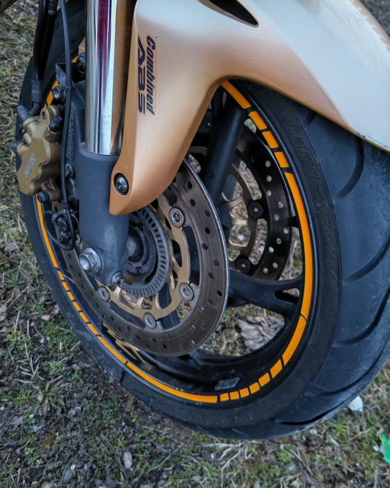 Hornet pc41 abs  fiscal pe loc