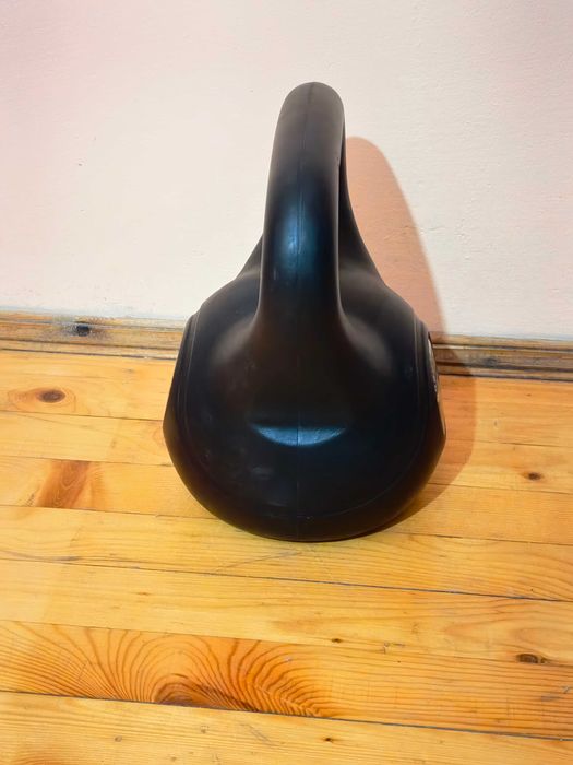 Продавам 12 килограмова пудовка