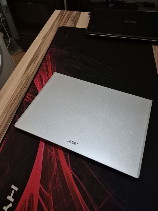 Ультрабук Асер Core i3. 2024 года SSD 512GB