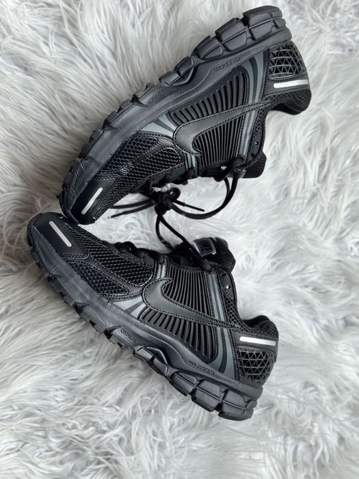 Nike vomero 5 negri