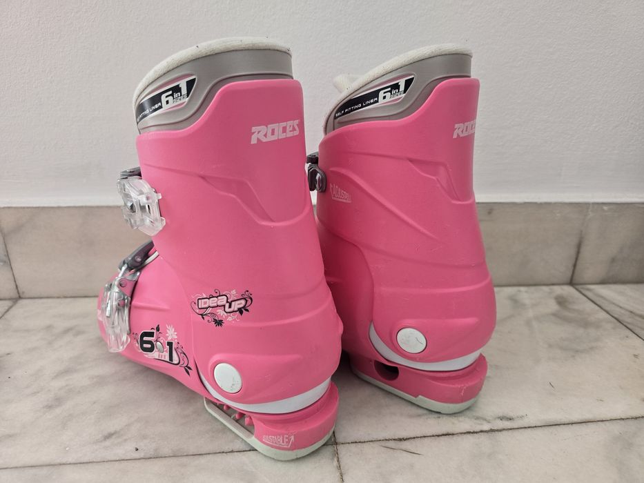 Clapari copii ROCES mărime reglabila 19-22 mp (30-35 eur)