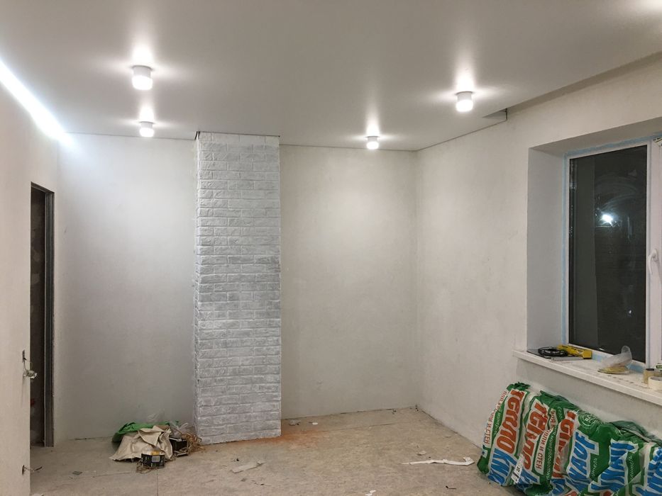 Натяжные потолки