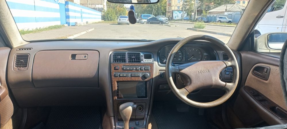 Продам марк 2 90