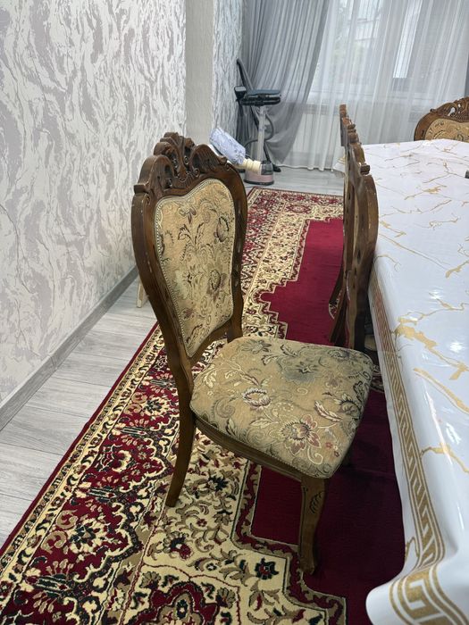 Продам стол со стульями