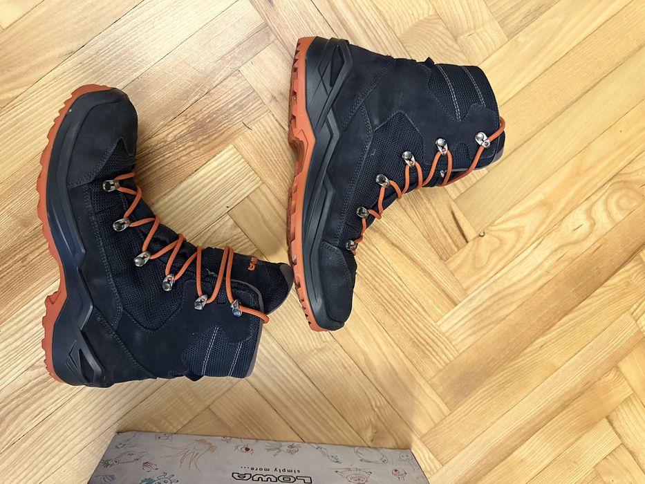 Зимни боти LOWA