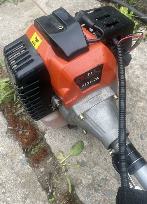 Бензокосилка P.I.T