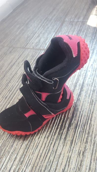 Adidas LONSDALE- Marimea25,5-impecabili