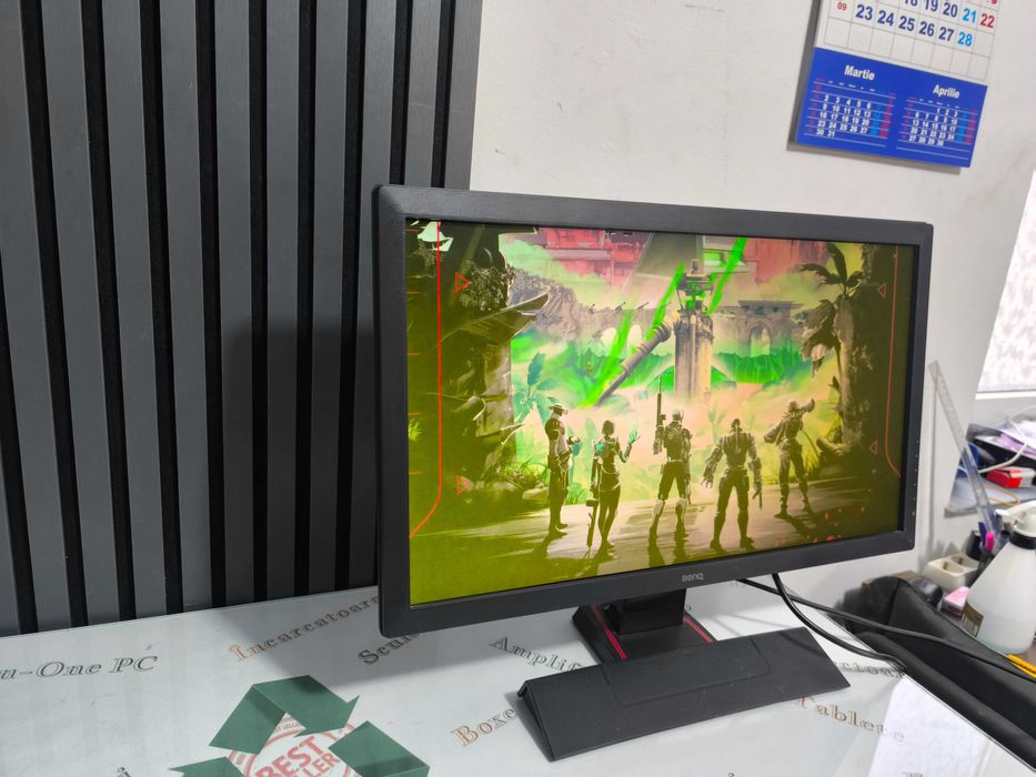 Monitor BenQ ZOWIE XL2411 24 inch gaming, HDMI DVI VGA USB