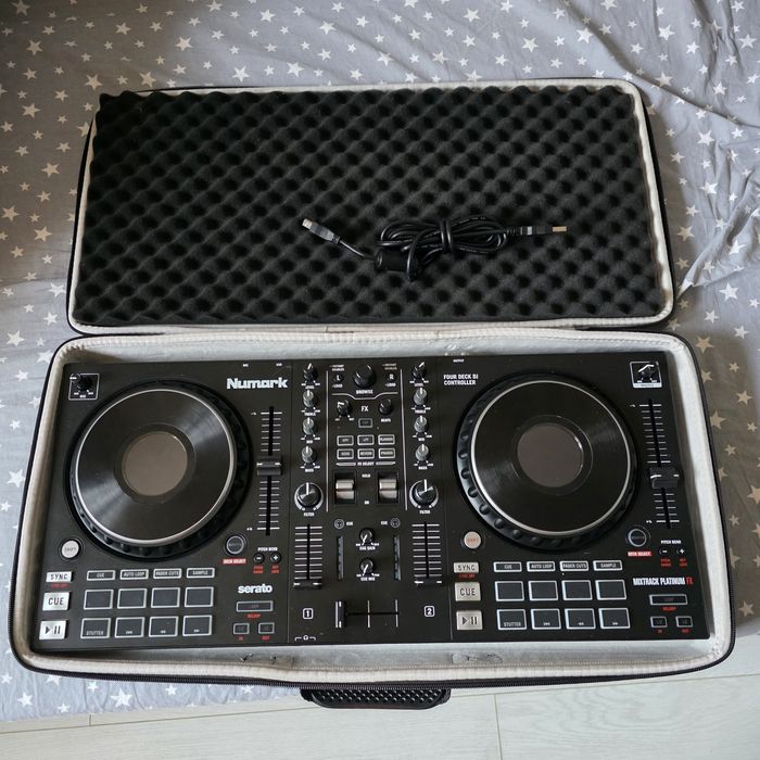 Consola DJ Numark Mixtrack Platinum FX
