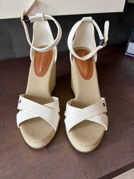 Сандали Tommy Hilfiger