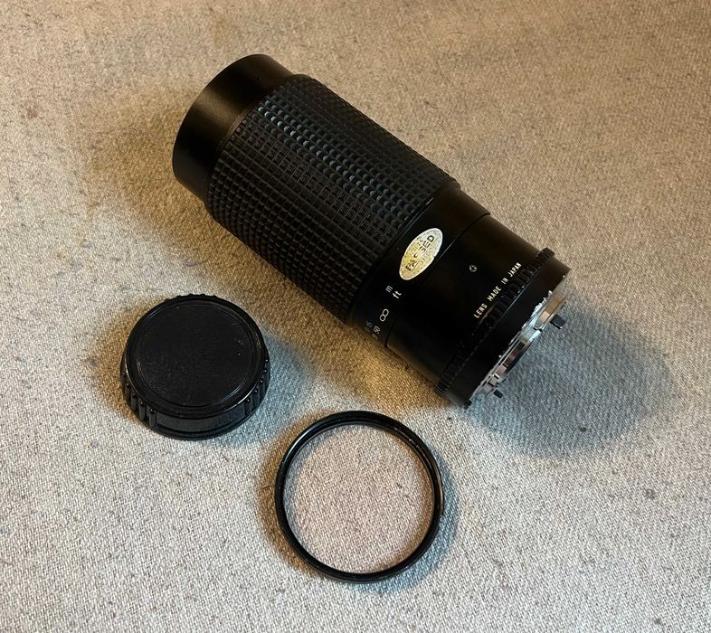 Obiectiv Tokina RMC 80-200mm F4 Pentax K telezoom manual MF 55mm Japan