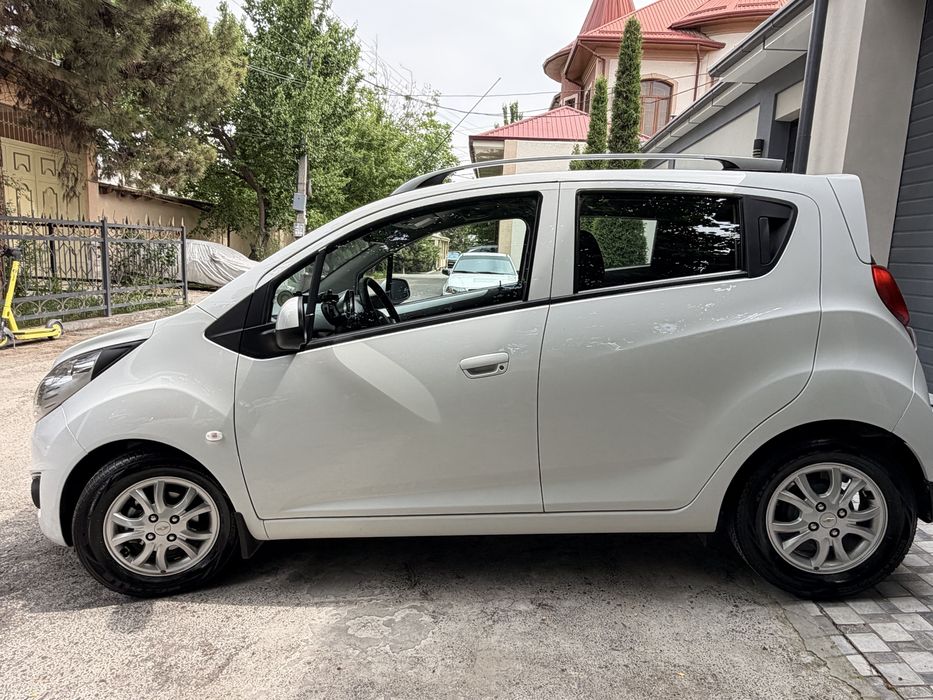 Chevrolet Spark 2022 — 4