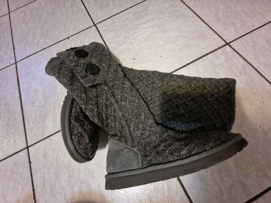 UGG дамски плетени  ботуши номер 40